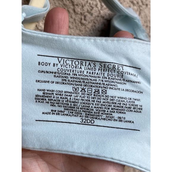 victoria's secret Body By Victoria Lined Perfect Coverage Size 32 DD - Picture 5 of 5